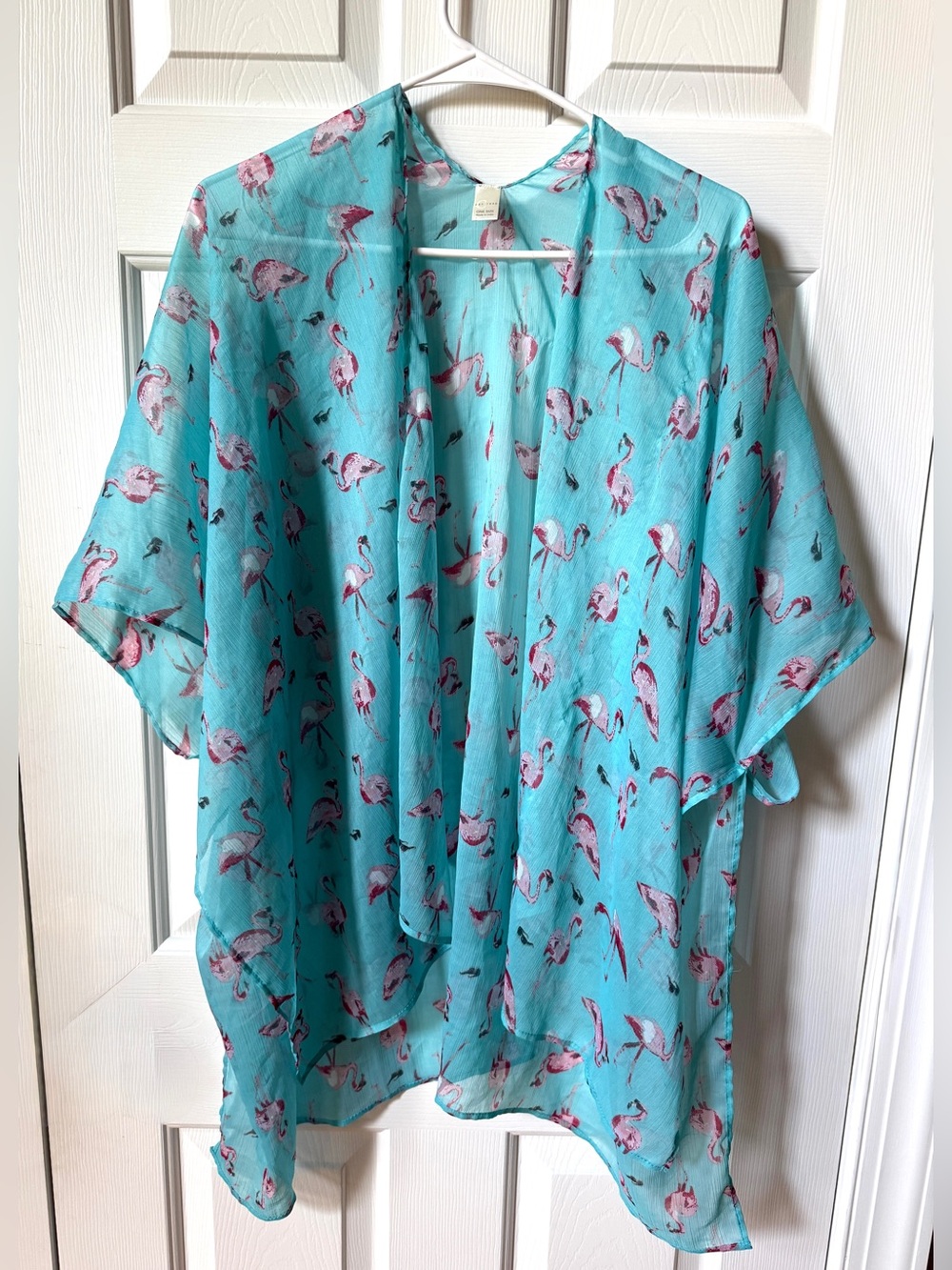 Vintage Flamingo Scarf: Sheer Tropical Shawl Wrap with Sunglasses